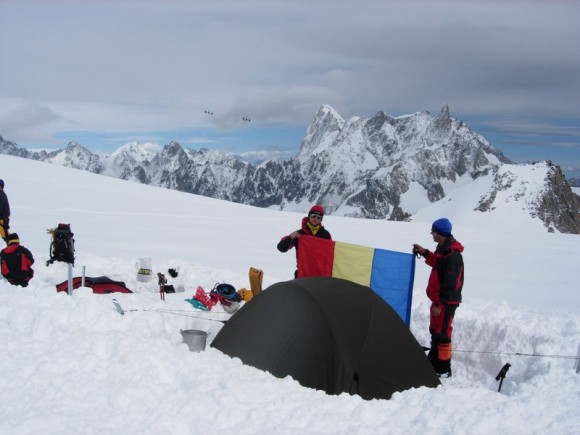 in preajma varfului Mont Blanc