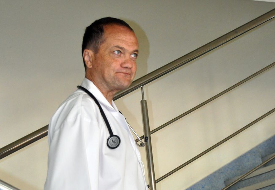 centrul de dializa dr. Leonard Rosu (1)