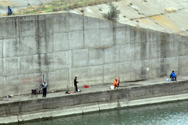 Adapostiti de vant dupa baraj