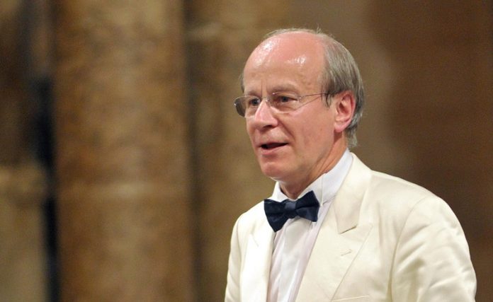 1328019930Dirijorul Alain Paris