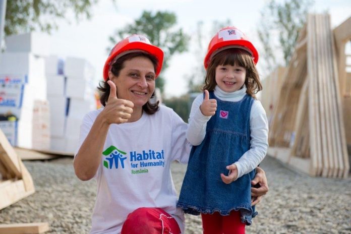 case Habitat (Lenuta Neacsu, beneficiar BIG BUILD 2015, Bacau, foto Vlad Ilas)