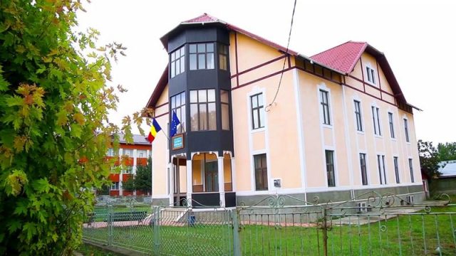 CSR.Clubul Copiilor Comanesti (2)