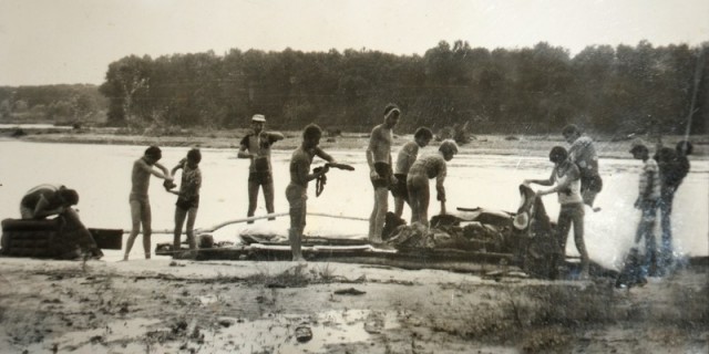 Recuperarea bagajelor dupanaufragiul de la Racaciuni.