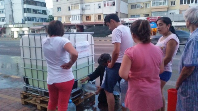 14045226_1056255051129423_651328639_o