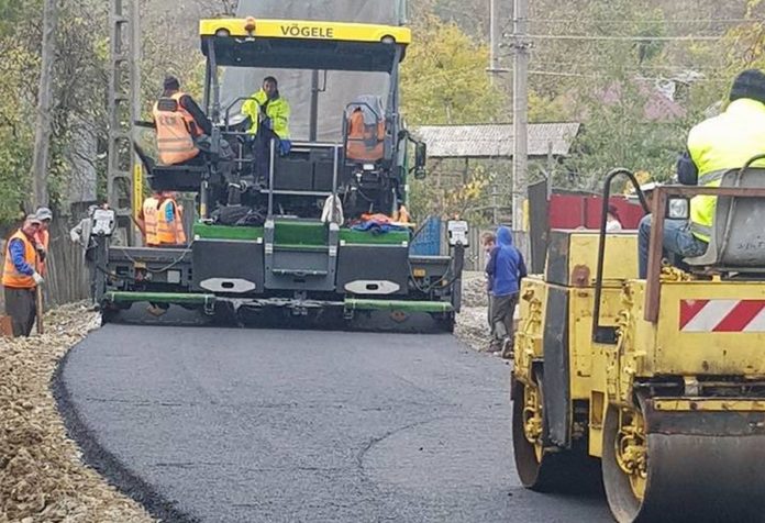 Parincea - asfaltare drum Vladnic 1a