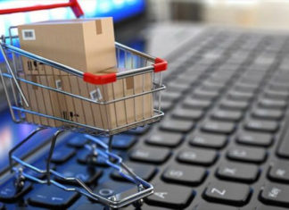 Polițiștii băcăuani, în sprijinul comunității: recomandări pentru sărbători în siguranță