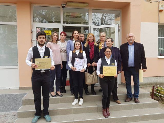 46035877_251520575525648_7009152302246264832_n