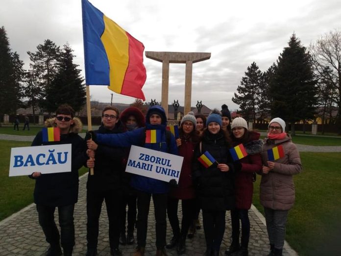 elevii alecsandrieni la Blaj, sarbatorind Zborul Marii Uniri2
