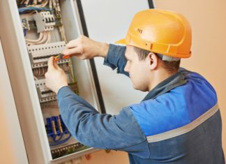 Mai multe cartiere au rămas fără energie electrică după o avarie la un transformator