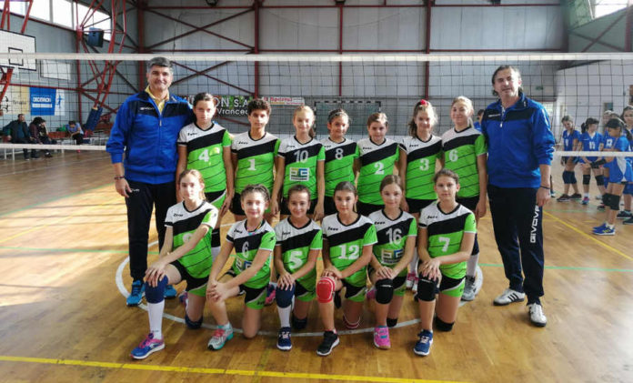 css bacau volei banda rulanta