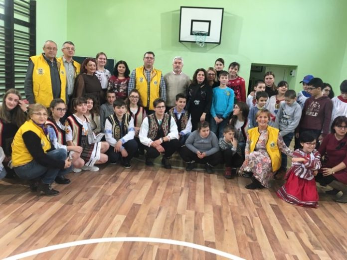 78394124_744942699250299_4604539871451676672_n