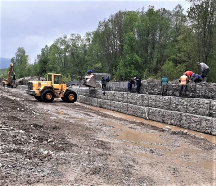 197154082_302069354894918_6299515015983252809_n