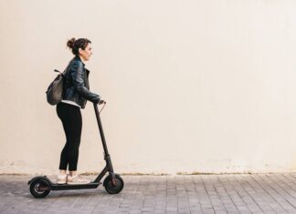 Amenzile pentru noile obligații RCA au intrat în vigoare. Bicicletele și trotinetele electrice, vizate oficial