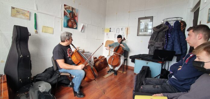 53b8aa20-eb1d-47d4-8a54-f35634240760