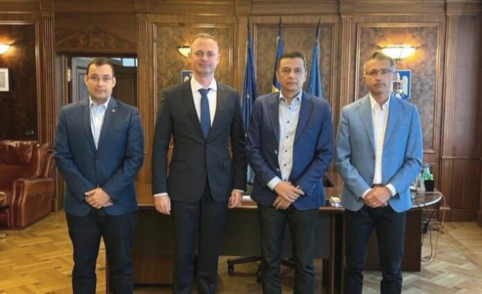 289348731_561235335361814_5217186550618311472_n