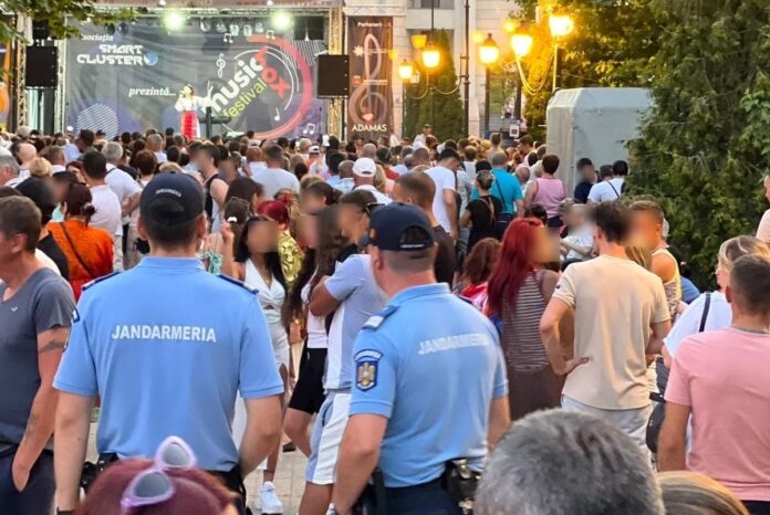 8f7f0cb6-b0da-41de-9651-e92634b04b9e