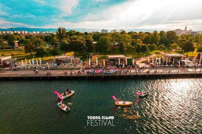 294824844_356720526649435_3277413736057143705_n