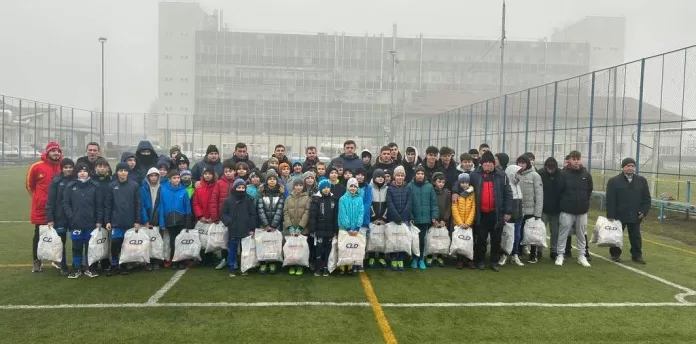 Fond Aerostar mis craciun