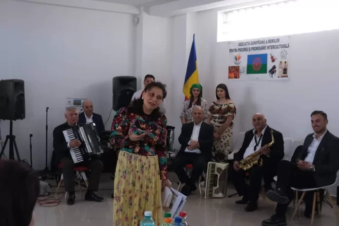 ziau internationala a romilor