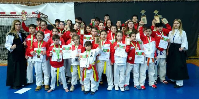 877243cb-ab9d-49b7-869a-849a2a2dba3a