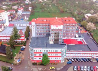 Prefectura Bacău a atacat în instanță hotărârea Consiliului Local Moinești privind rezilierea contractului de management al spitalului