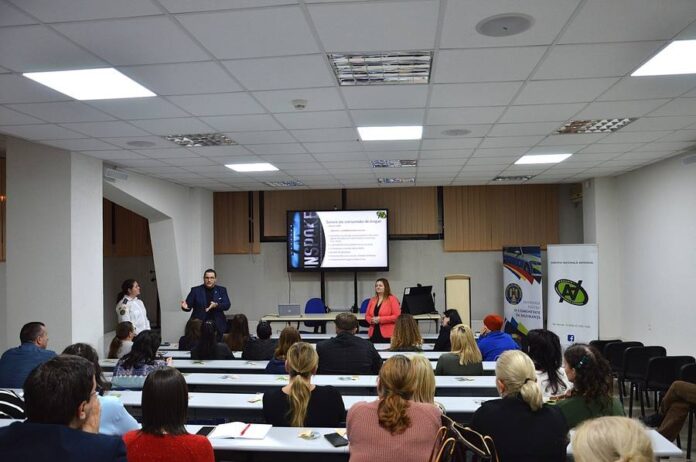 c868f0b2-1d6a-4cf4-a63c-e39eb966e2bd