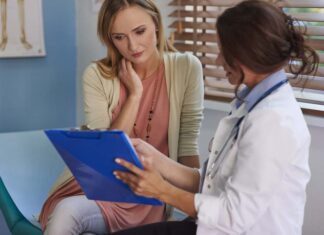 Coasigurarea la sănătate nu mai este gratuită: ce trebuie să știe cei care își iau în întreținere soțul sau părinții fără venituri