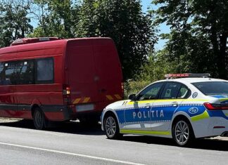 Polițiștii rutieri din Bacău desfășoară o acțiune pe DN 15 împreună cu colegi din alte patru județe