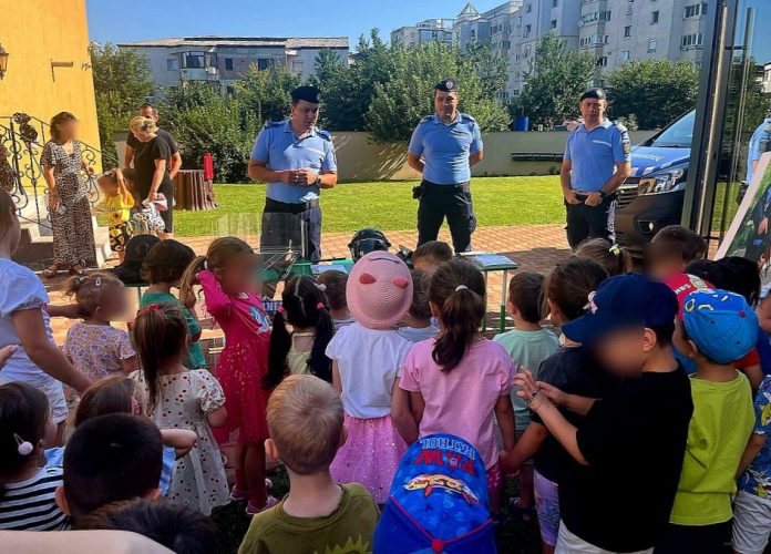 864c85e5-e69d-49cb-8b9f-51e9004dbbeb