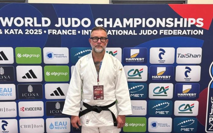 9fd4e49d-5c60-45f9-a74f-b2fb68b775c1