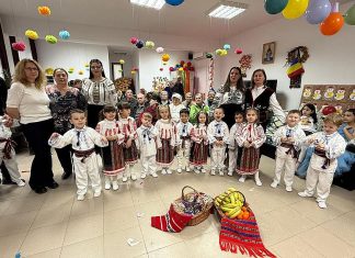 Piticii de la Grădinița „Dumbrava Minunată” au adus bucurie bunicilor de la Căminul „Brațe Părintești”