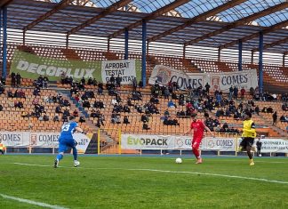 Fotbal/ Liga 2: FC Bacău o spulberă cu 5-1 pe Ceahlăul în deplasare și încheie anul în forță!