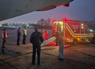 Doi pacienți cu arsuri grave din Onești, transferați în Belgia cu o aeronavă medicală a Forțelor Aeriene Române