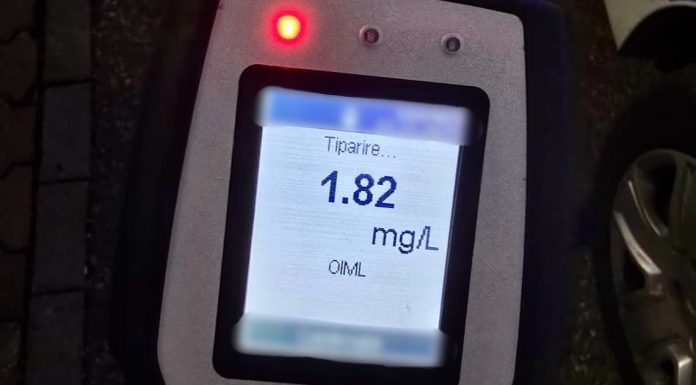 Scos din trafic de polițiștii rutieri și introdus în arest