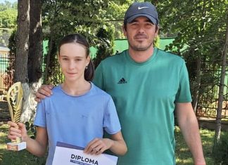 Tenis/ Campionatele Naționale Indoor Under 14: Eliminați la simplu, băcăuanii se revanșează în proba de dublu