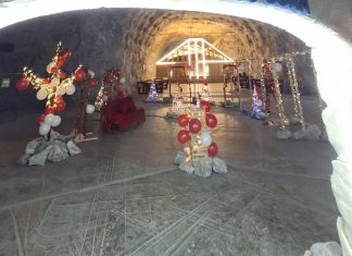 Salina Târgu Ocna s-a umplut de inimioare și baloane roșii