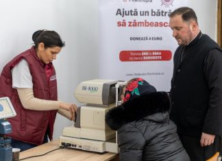 100 de vârstnici din județul Bacău, consultații oftalmologice și ochelari gratuit prin campania „Ajută un bătrân să zâmbească”