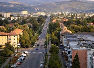 Reduceri între 15% și 36% la impozitul pe locuințe pentru locuitorii din Onești