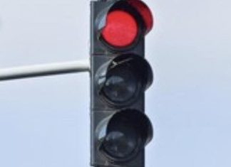 Lucrări la semafoarele de pe Bulevardul Republicii din Onești; instalațiile vor fi oprite temporar