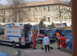Copil de 5 luni salvat contracronometru la SJU Bacău după un accident urmat de incendiu