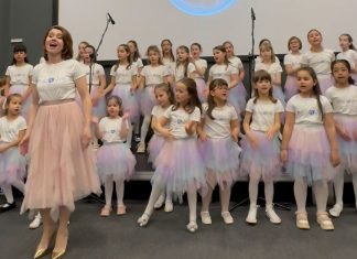 Ora Pământului, marcată la OrizontHub Bacău prin concertul corului de copii Sing & Joy