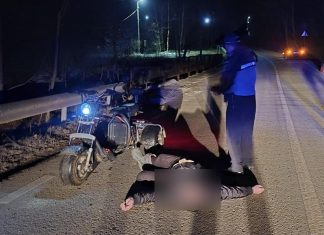 Jandarmii montani au intervenit în Slănic Moldova pentru a ajuta un bărbat căzut lângă un scuter electric