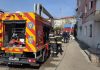 Explozie urmată de incendiu într-un apartament din Bacău: 22 de persoane evacuate, două au primit îngrijiri medicale