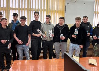 Elevi din județul Bacău premiați la concursul auto organizat de Liceul Tehnologic „Dumitru Mangeron”