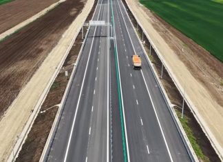 Tronson din Autostrada A7, finalizat între Adjudu Vechi și Răcăciuni. Deschiderea traficului, estimată pentru această vară