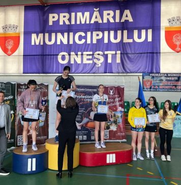Oneștiul a găzduit Olimpiada Națională de Badminton pentru liceeni
