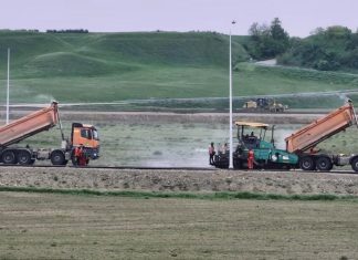 Lucrările pe Autostrada A7 avansează între Bacău și Pașcani!
