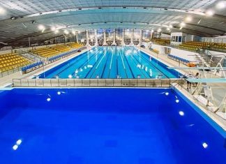 Bazinul de Înot Bacău se închide temporar pentru public. Campionatul Național de Juniori la Sărituri în Apă aduce la Bacău sportivi din toată țara