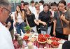 Elevii au „degustat știința” la Stațiunea de Cercetare Legumicolă Bacău. Lecție despre biodiversitate, direct din grădină