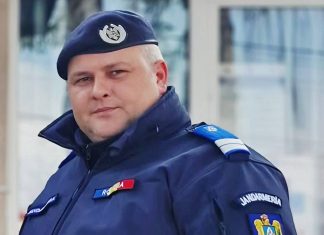 Un jandarm băcăuan a salvat de la înec un bărbat imobilizat într-un scaun rulant, la Comănești